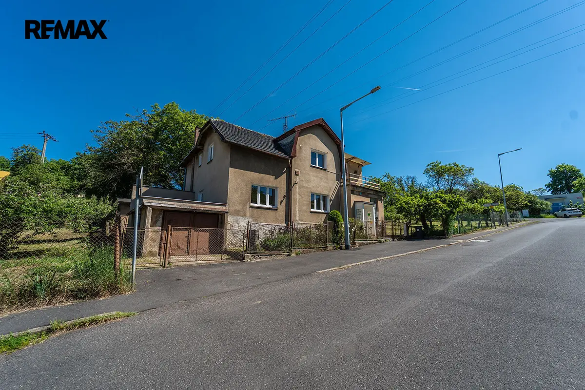 Prodej domu 200 m², Hospodářská · Hostovice u Ústí nad Labem · Ústí nad Labem