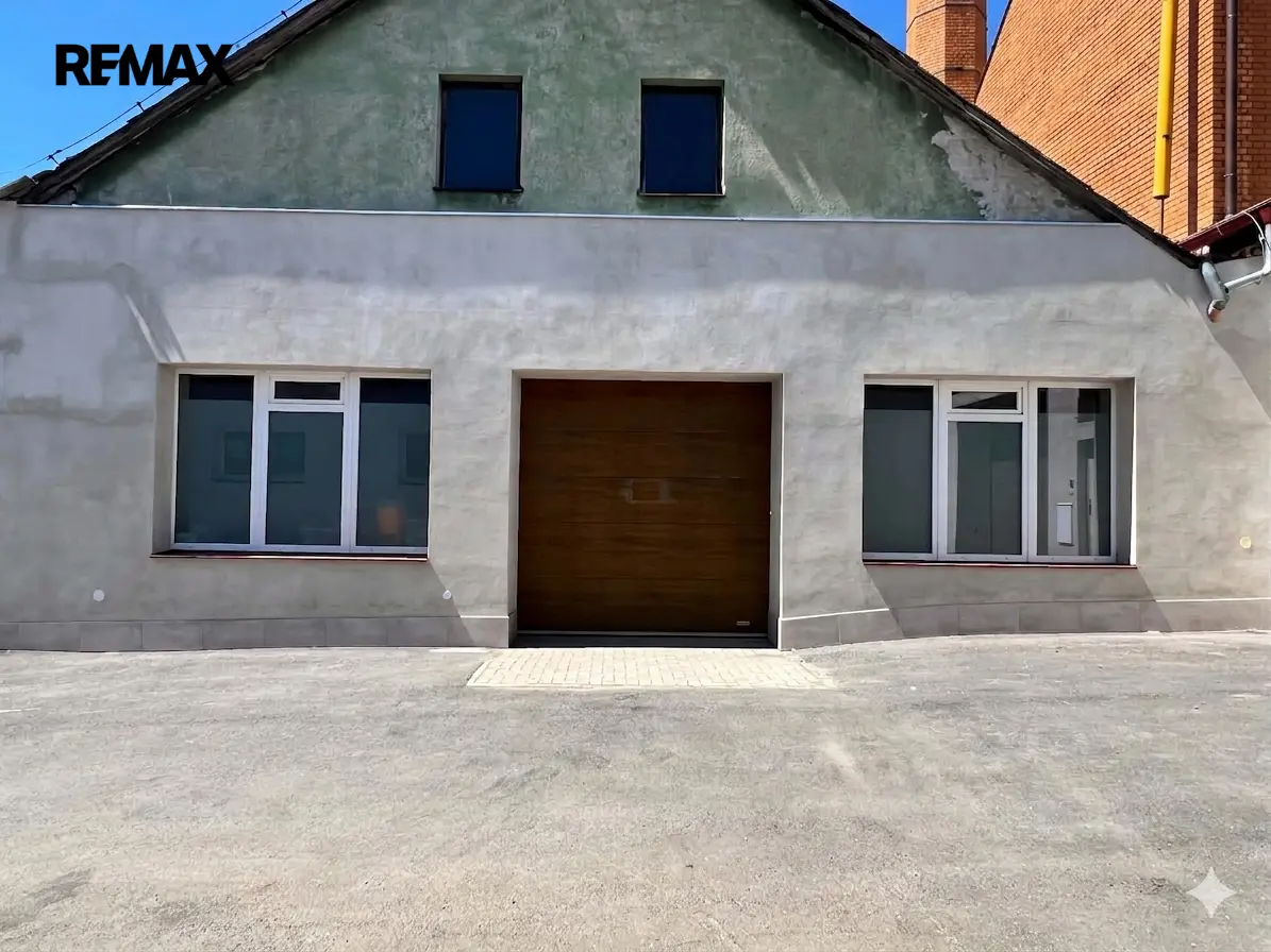 Pronájem komerčního prostoru 454 m², Měřín · okres Žďár nad Sázavou