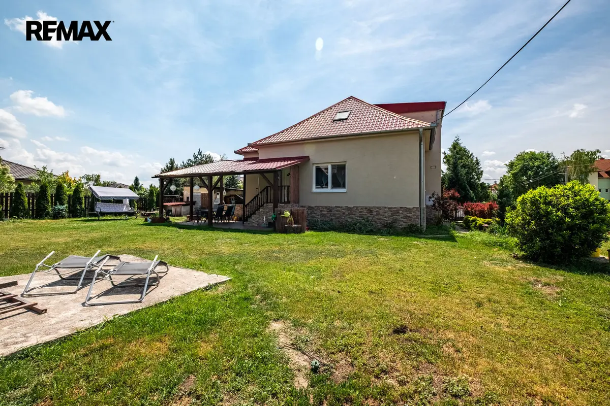 Prodej domu 100 m², Nádražní · Hodonice