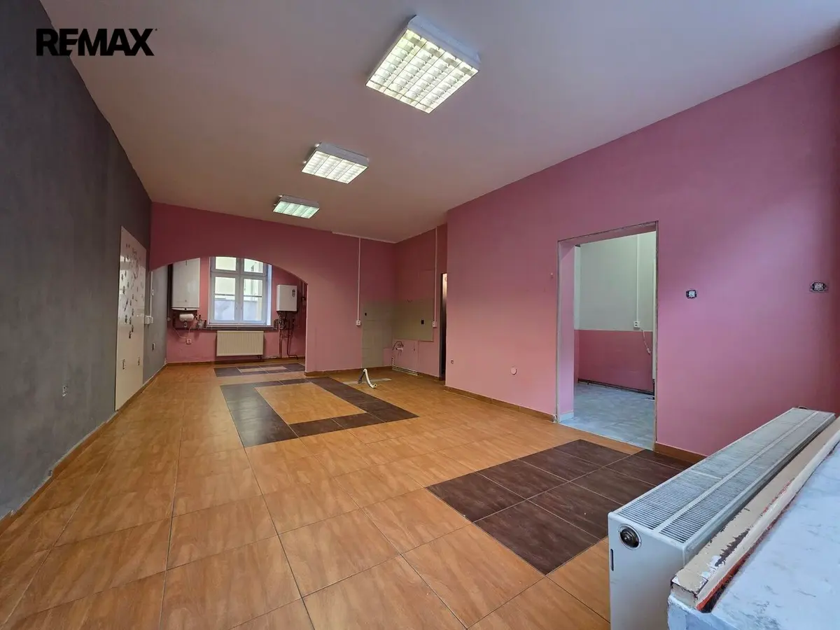 Pronájem komerčního prostoru 52 m², nám. Padlých hrdinů · Prostějov, město · Prostějov