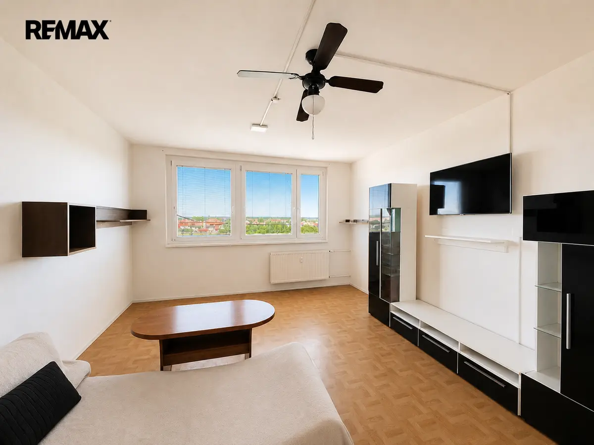 Prodej bytu 3+1 71 m², Na Valtické · Charvátská Nová Ves · Břeclav