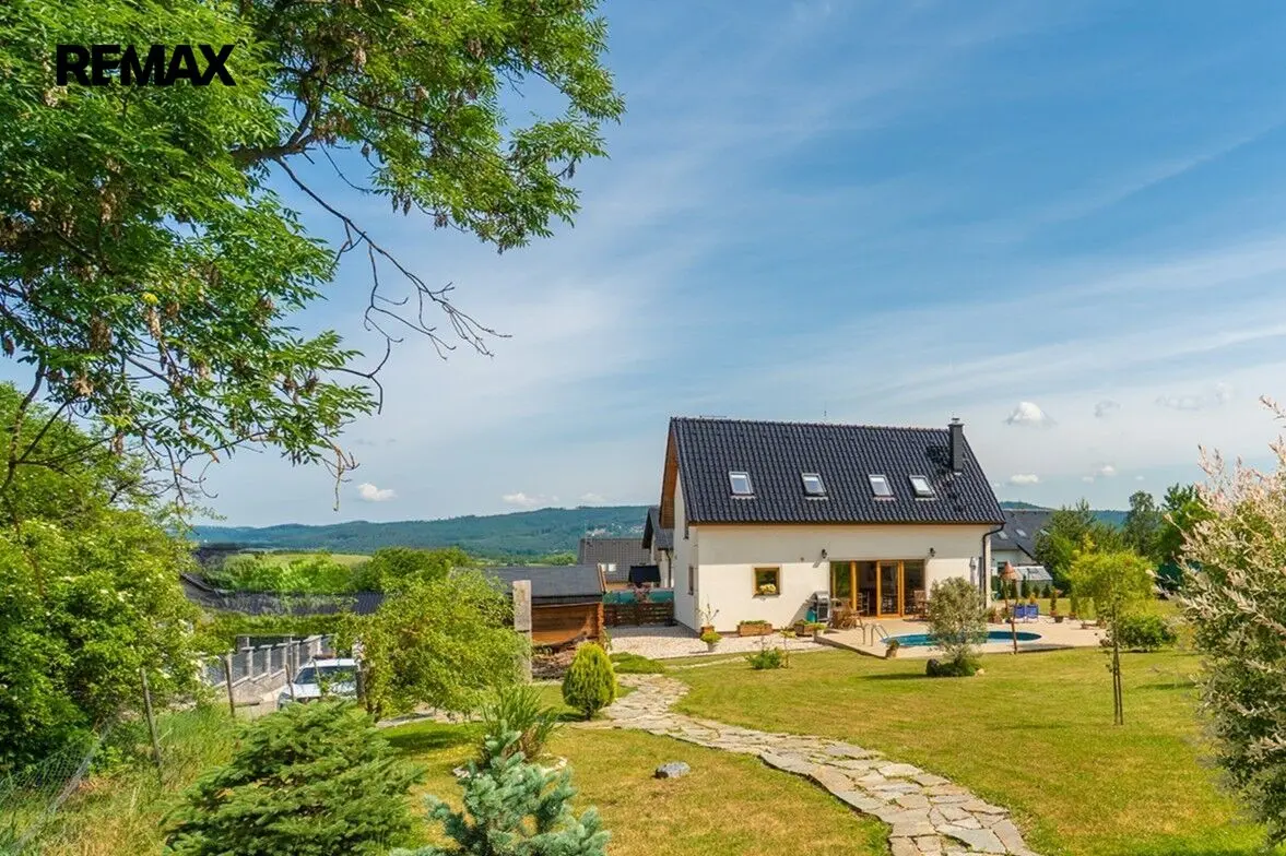 Prodej domu 116 m², Břežany u Lešan · Lešany