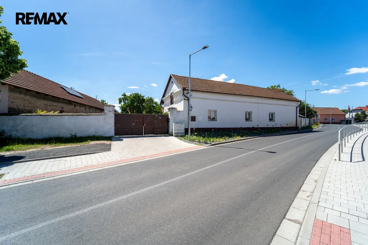 Prodej domu 140 m², Pečecká · Velké Chvalovice · Pečky