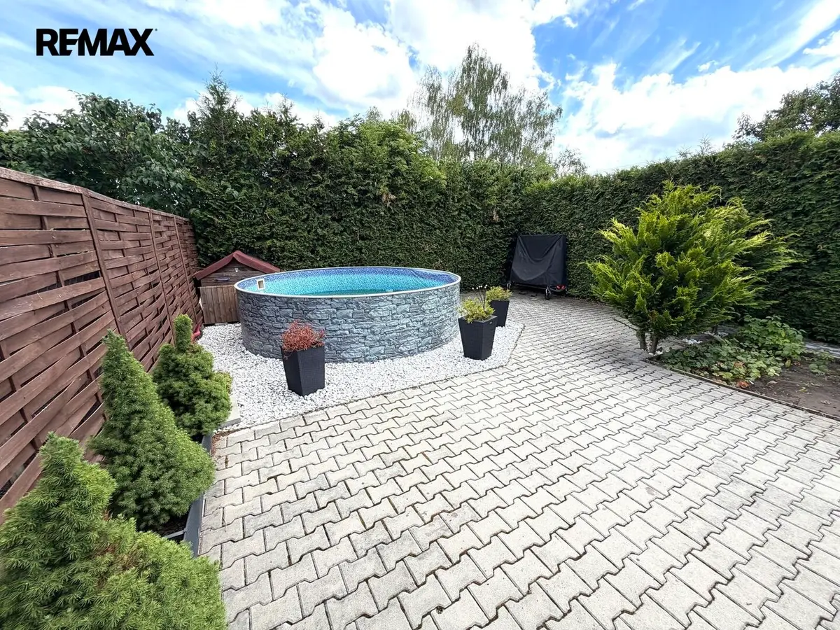 Prodej bytu 3+1 79 m², Hrušovanská · Drnholec