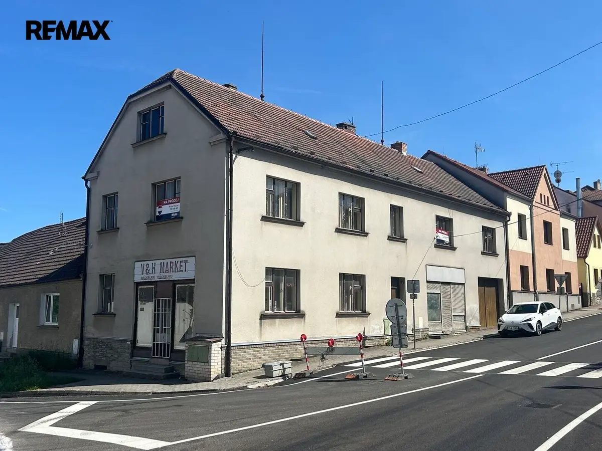 Prodej domu 320 m², Blanická · Postupice