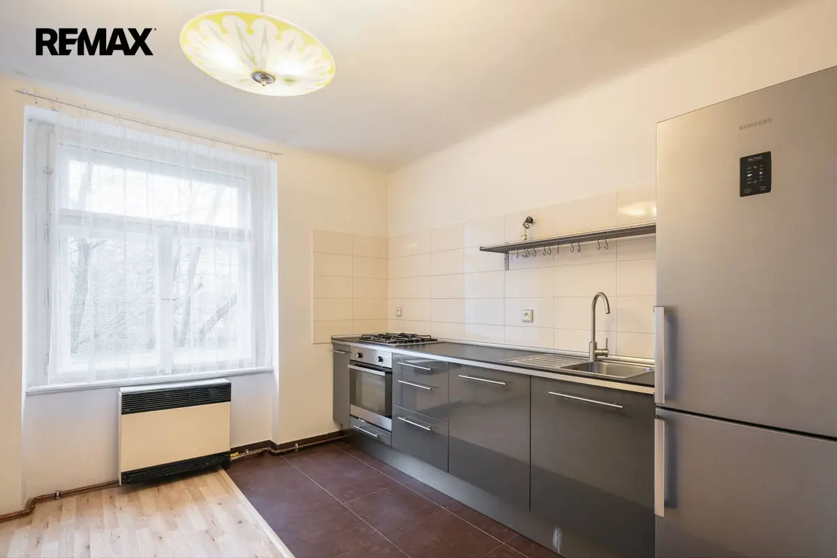 Pronájem bytu 1+1 44 m², Andrštova · Libeň