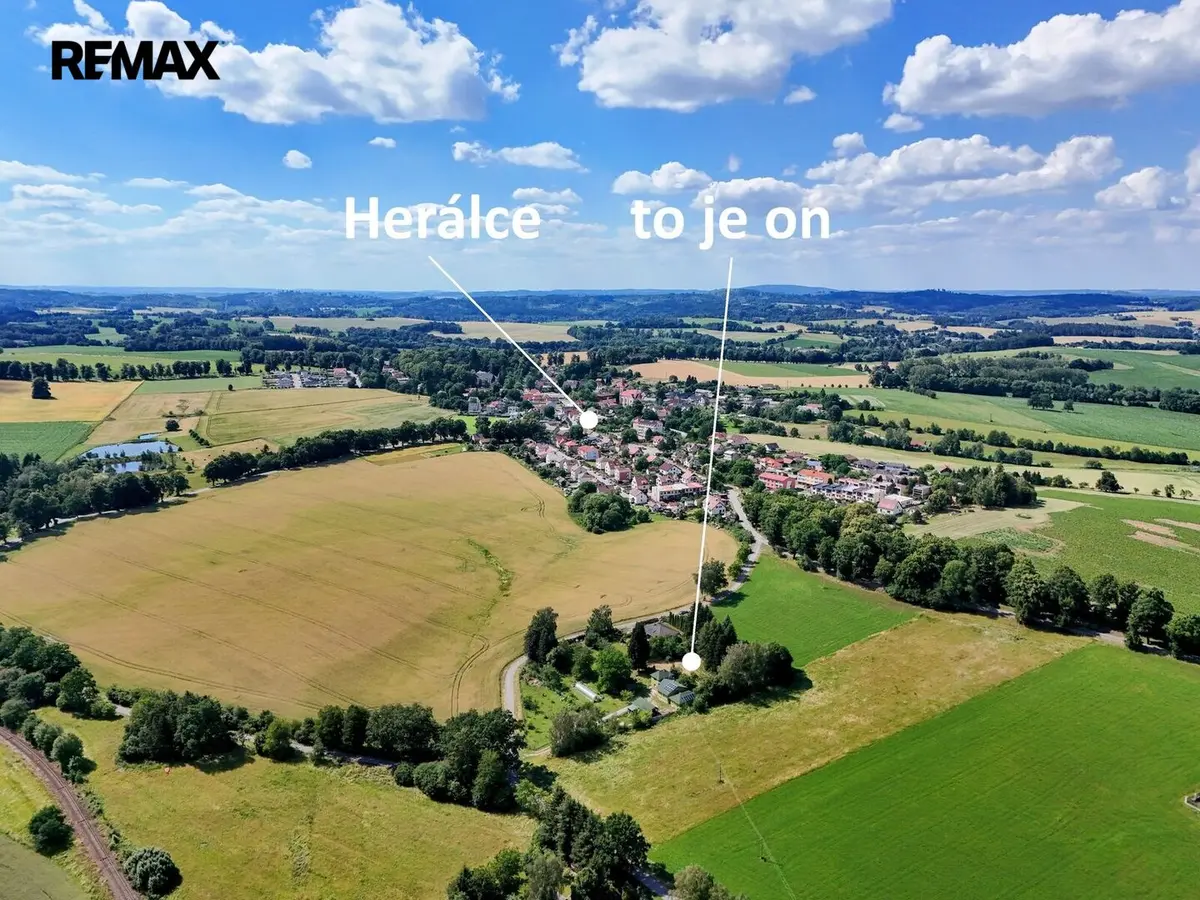 Prodej pozemku 1590 m², Herálec · okres Havlíčkův Brod