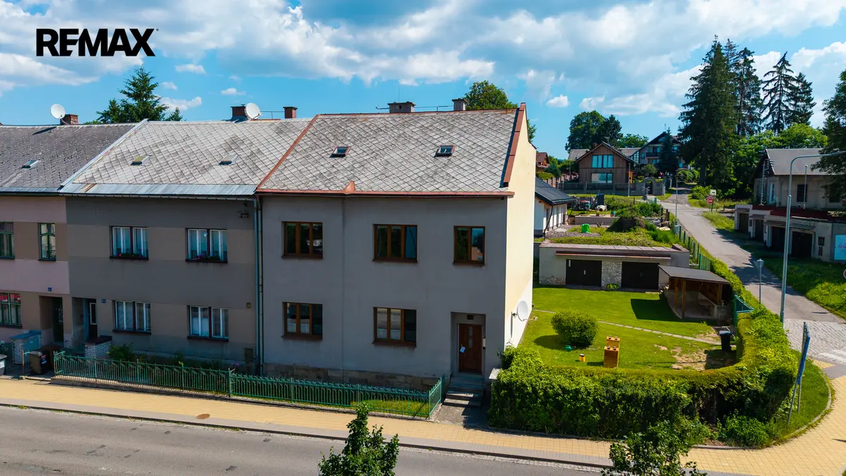 Prodej domu 306 m², Nádražní · Jilemnice