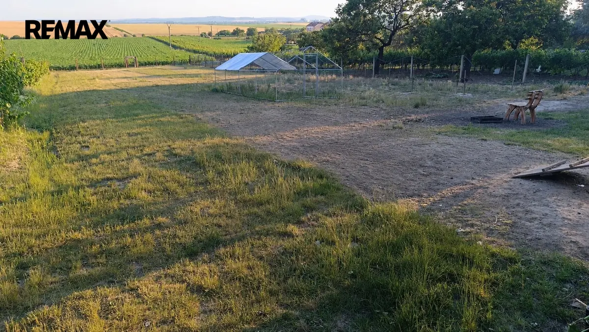 Pronájem pozemku 1092 m², Bořetice – část obce Bořetice u Hustopečí