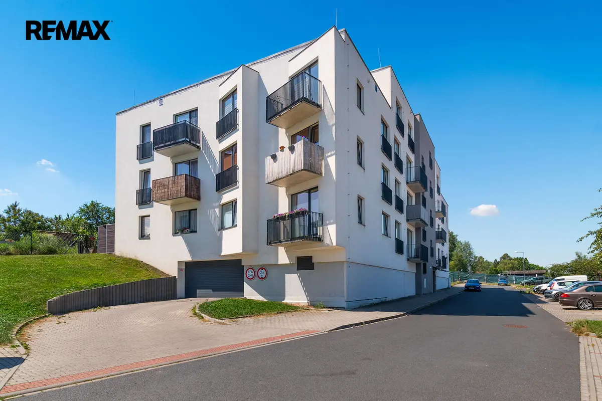 Prodej bytu 1+kk 39 m², V Zahrádkách · Doubravka · Plzeň