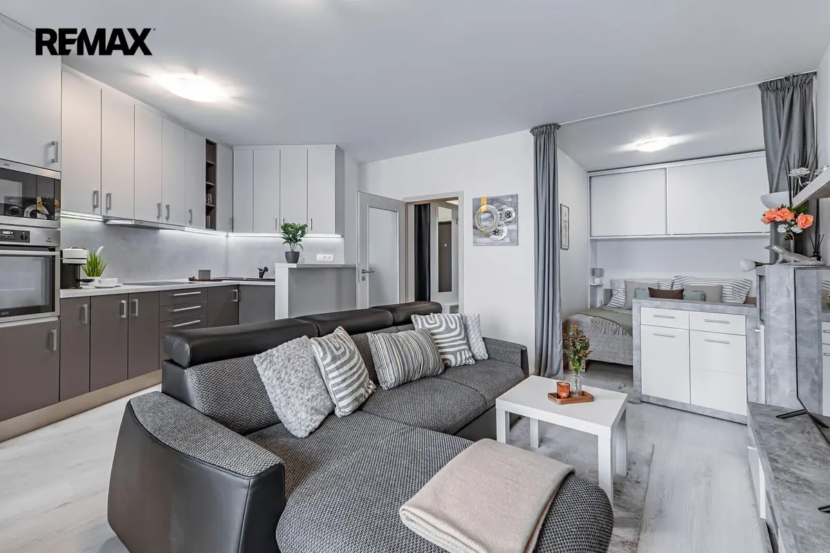 Prodej bytu 1+kk 49 m², Miroslava Hajna · Letňany