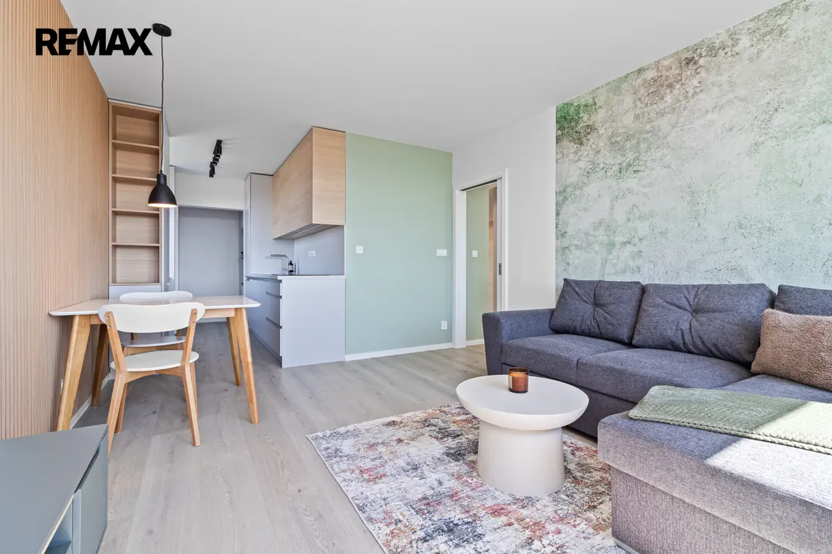 Pronájem bytu 3+kk 66 m², Choceradská · Záběhlice