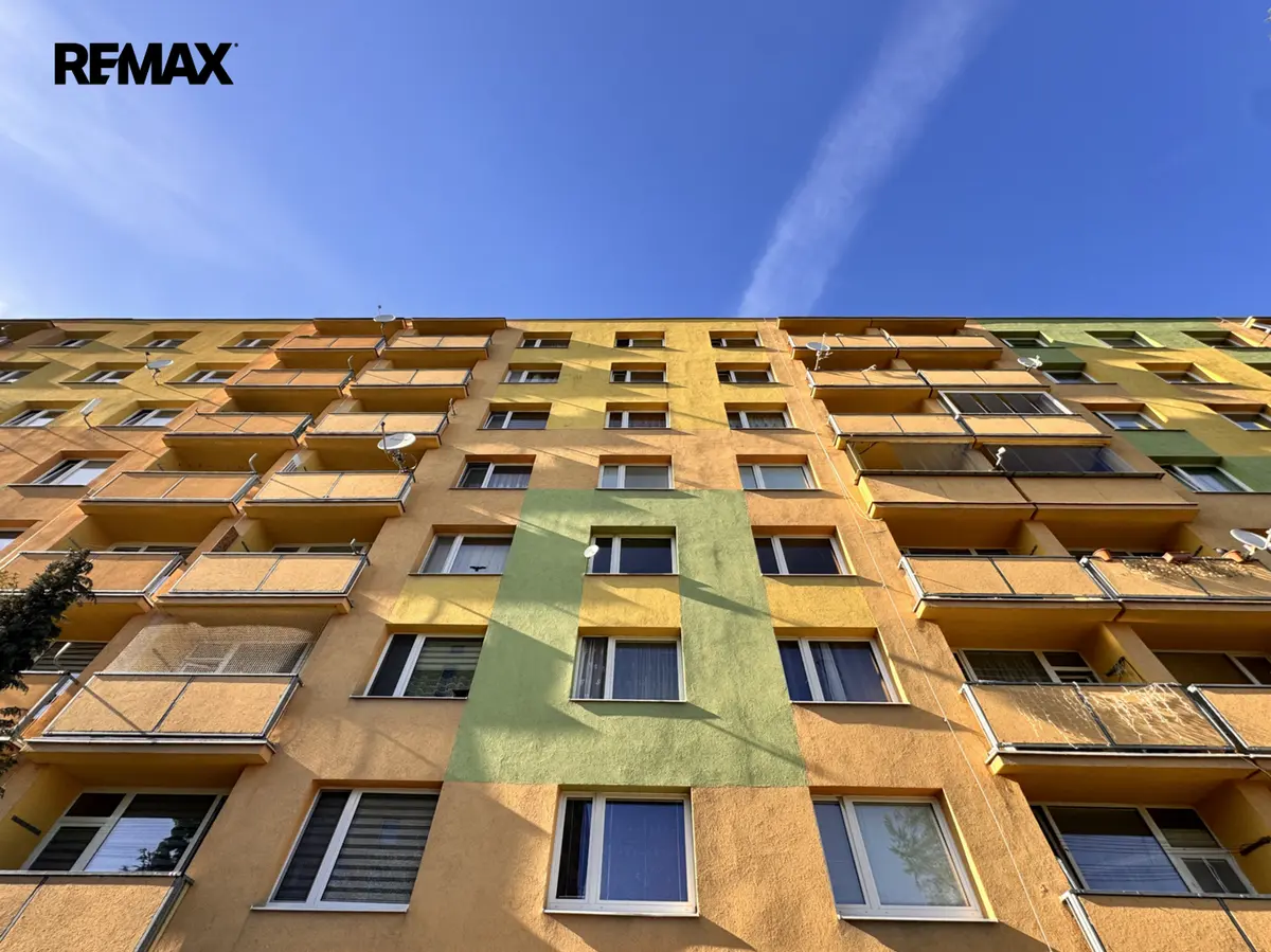 Pronájem bytu 1+1 36 m², Sídliště Za Chlumem · Bílina