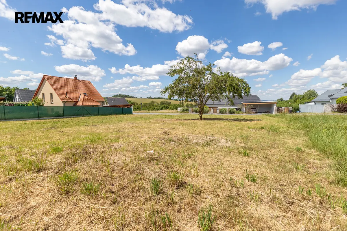 Prodej pozemku 808 m², Zapletalova · Jílové u Prahy