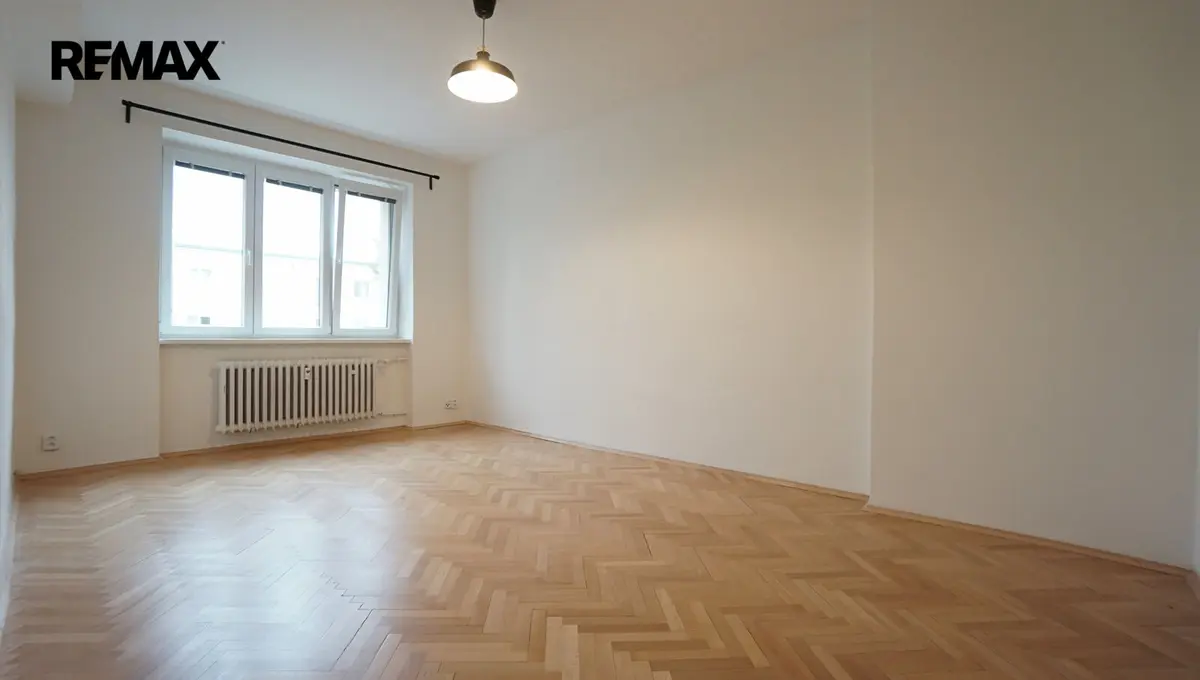 Prodej bytu 2+1 60 m², Lumiérů · Hlubočepy