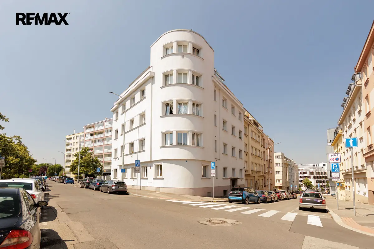 Prodej bytu 2+1 43 m², Dačického · Nusle