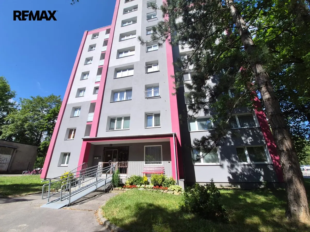 Prodej bytu 1+1 35 m², Erbenova · Kopřivnice