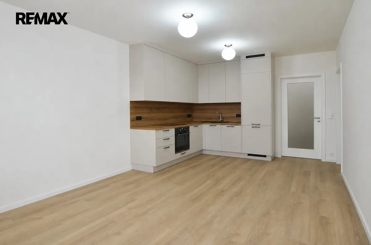 Pronájem bytu 2+kk 51 m², Divíškové · Hlubočepy