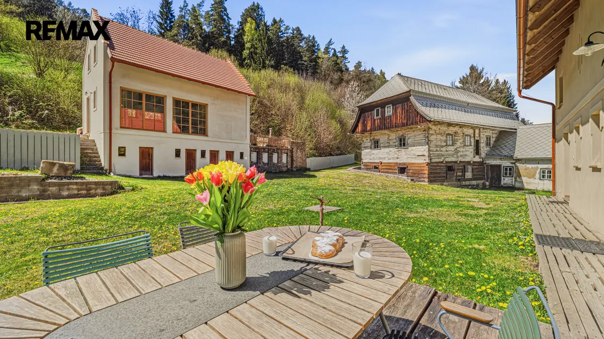 Prodej domu 563 m², Vicmanov · Mukařov
