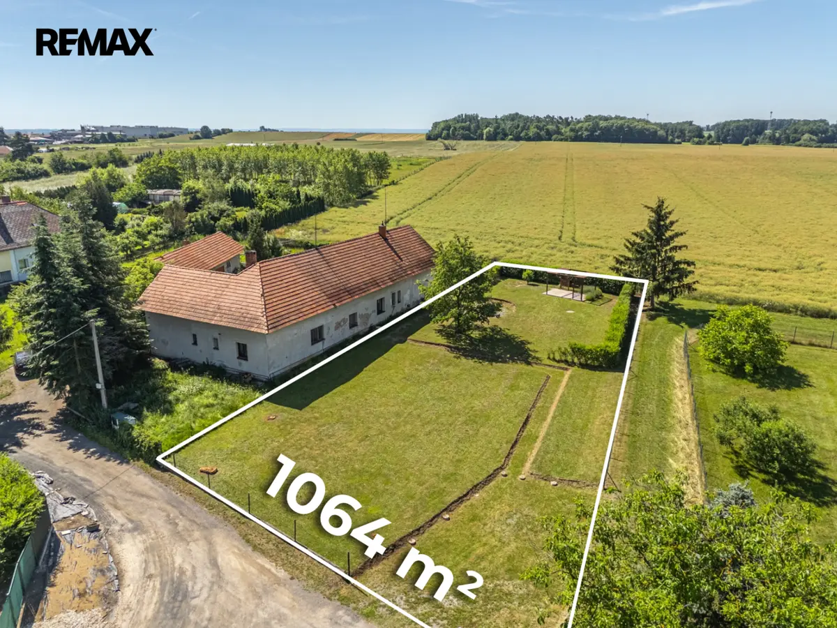 Prodej pozemku 1064 m², Dolní Ředice