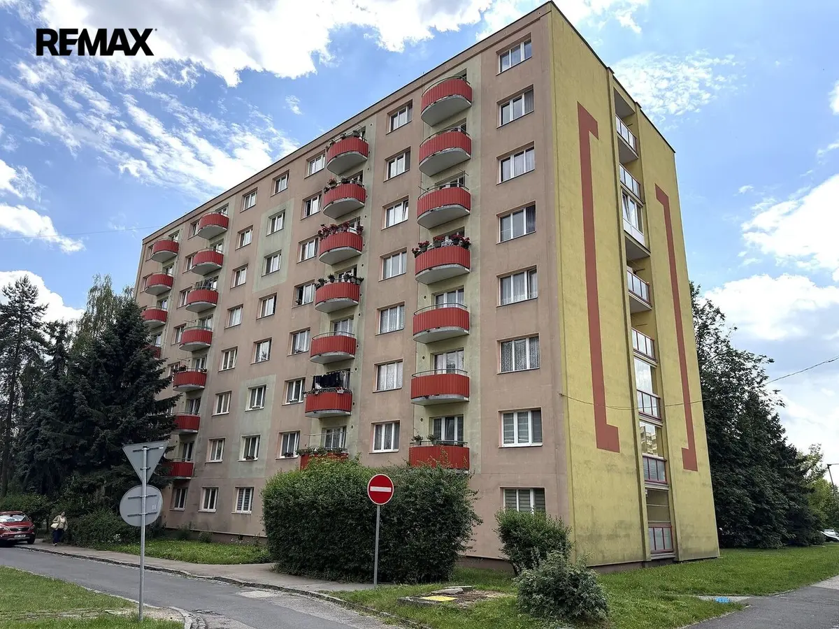 Prodej bytu 1+1 35 m², Finská · Kročehlavy · Kladno