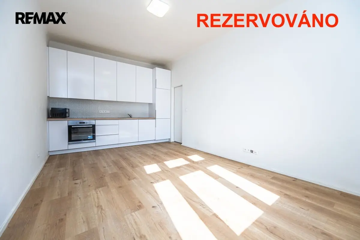 Pronájem bytu 2+kk 43 m², Vlastislavova · Nusle