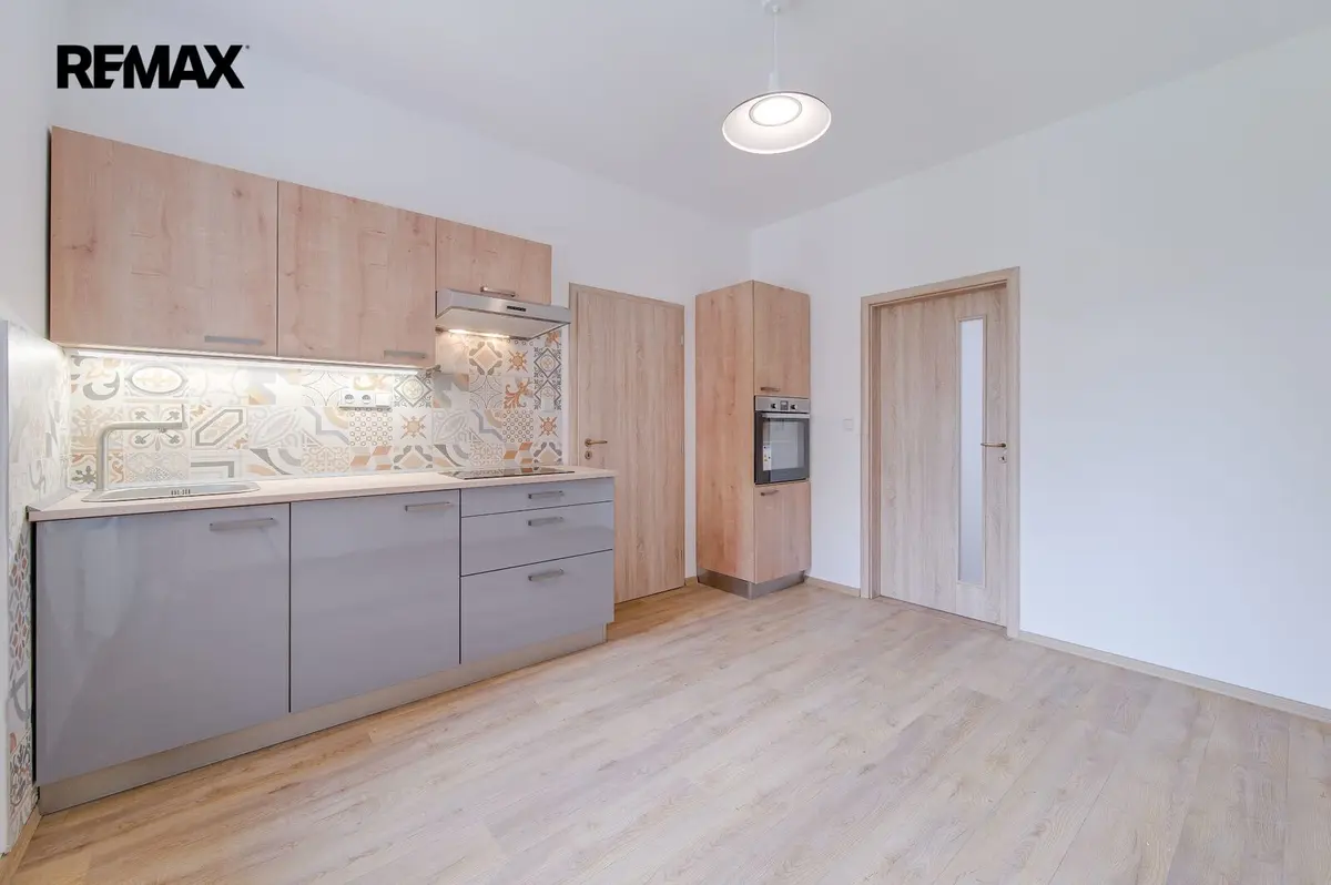 Prodej bytu 1+1 33 m², Smetanova · Aš
