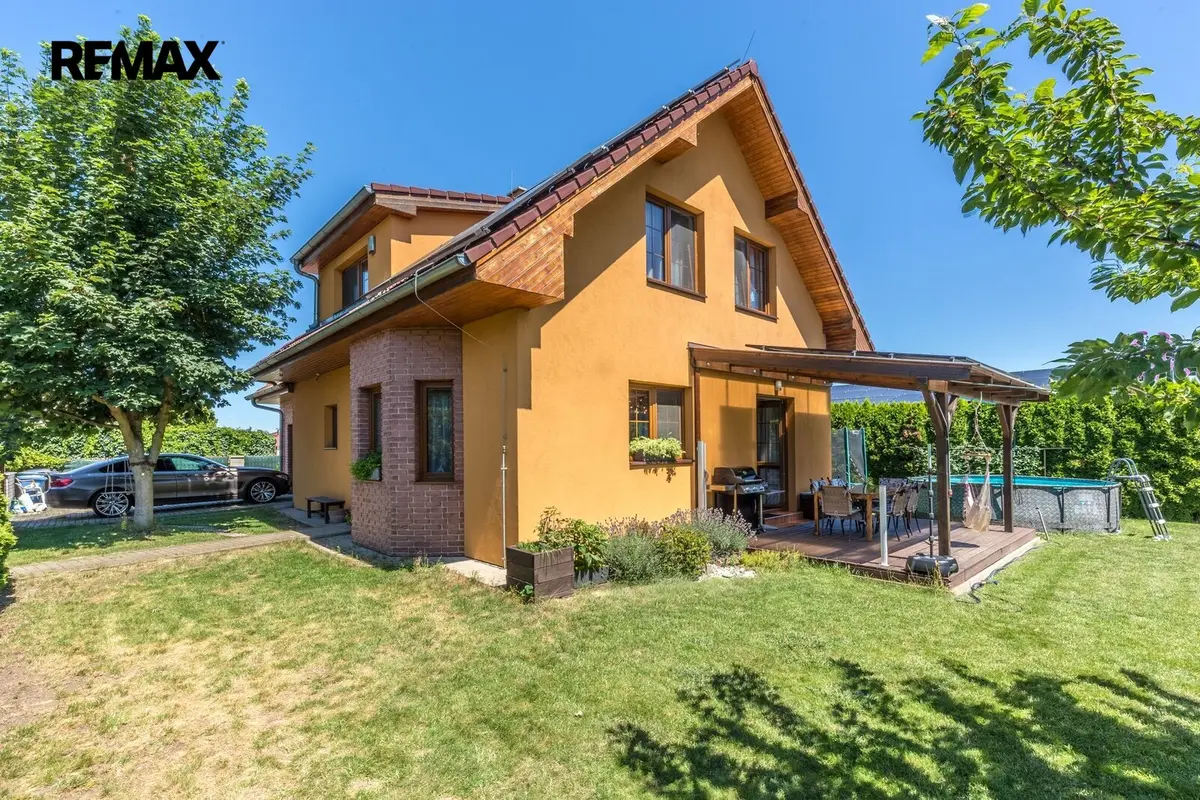 Prodej domu 174 m², Dolní · Hovorčovice