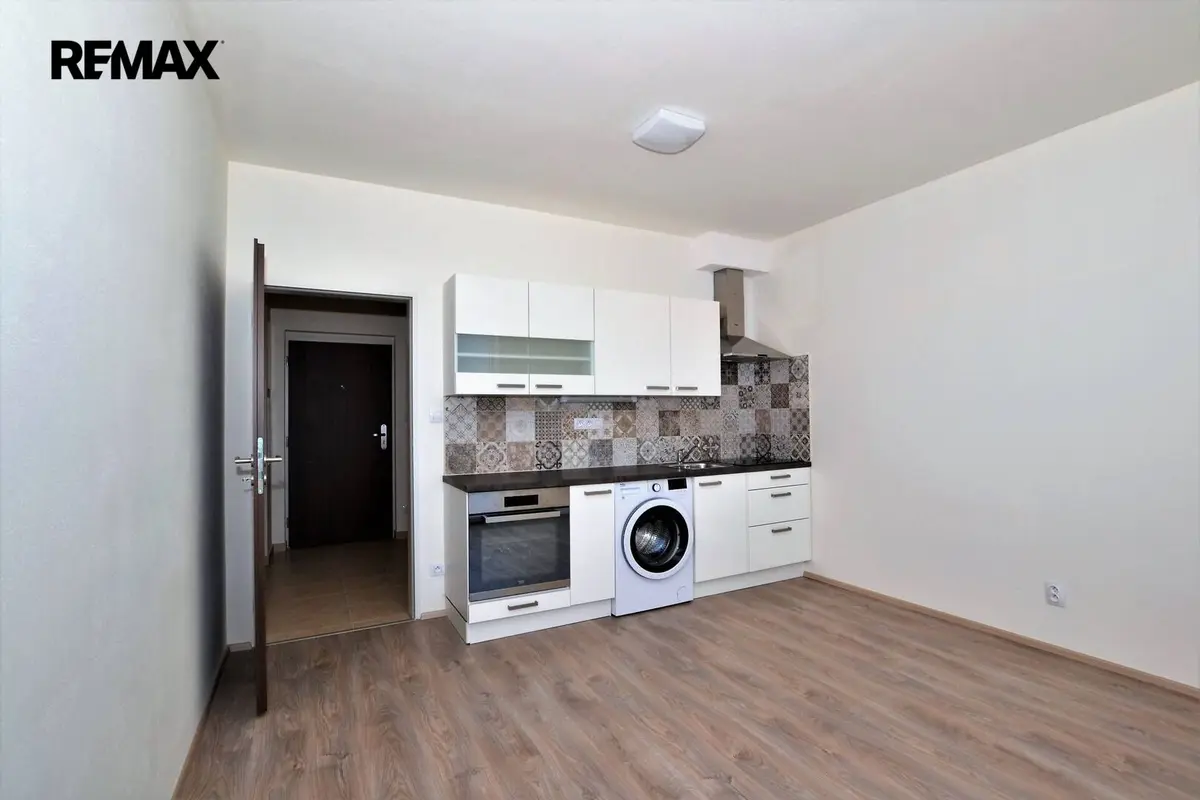 Pronájem bytu 1+kk 23 m², Plzeň
