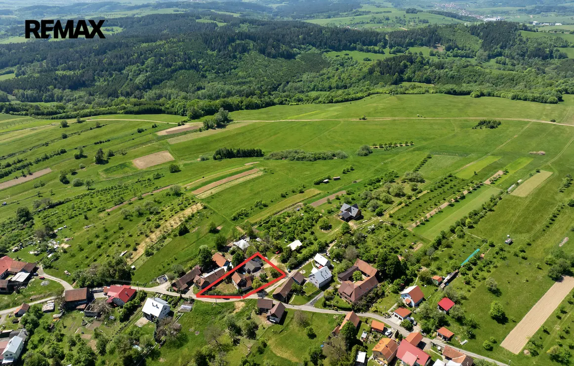Prodej pozemku 937 m², Lačnov