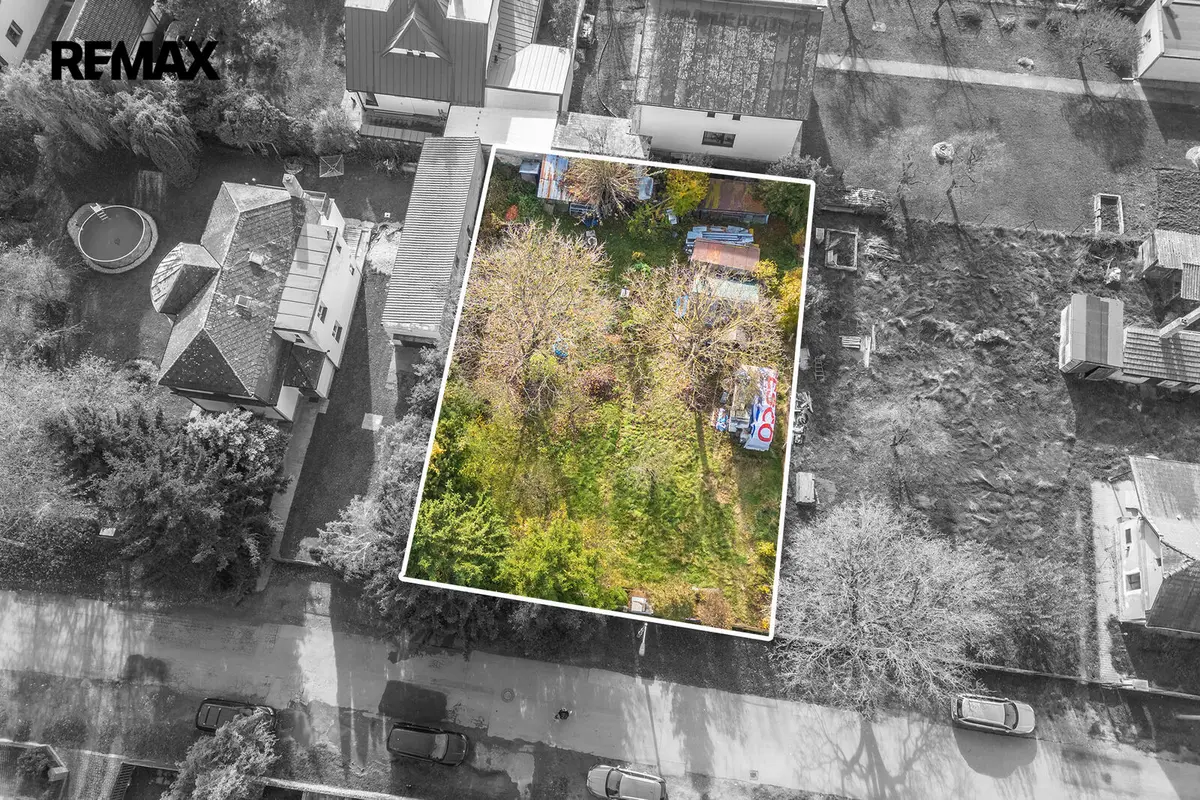Prodej pozemku 723 m², Bečvářská · Újezd nad Lesy