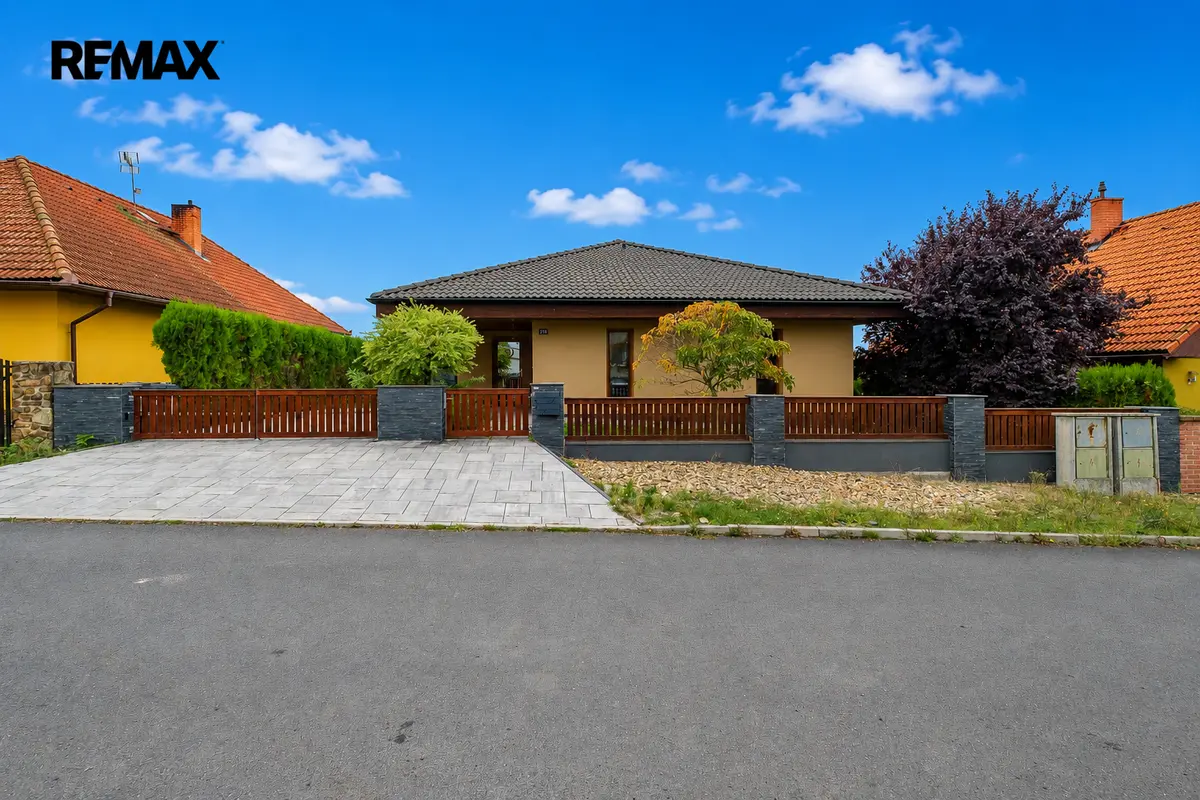Prodej domu 205 m², Smolnice · okres Louny