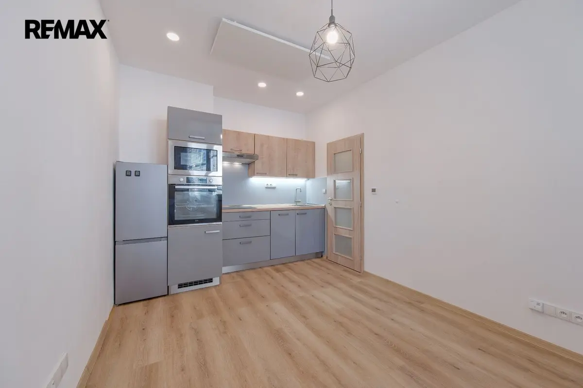 Prodej bytu 2+kk 64 m², Resslova · Aš