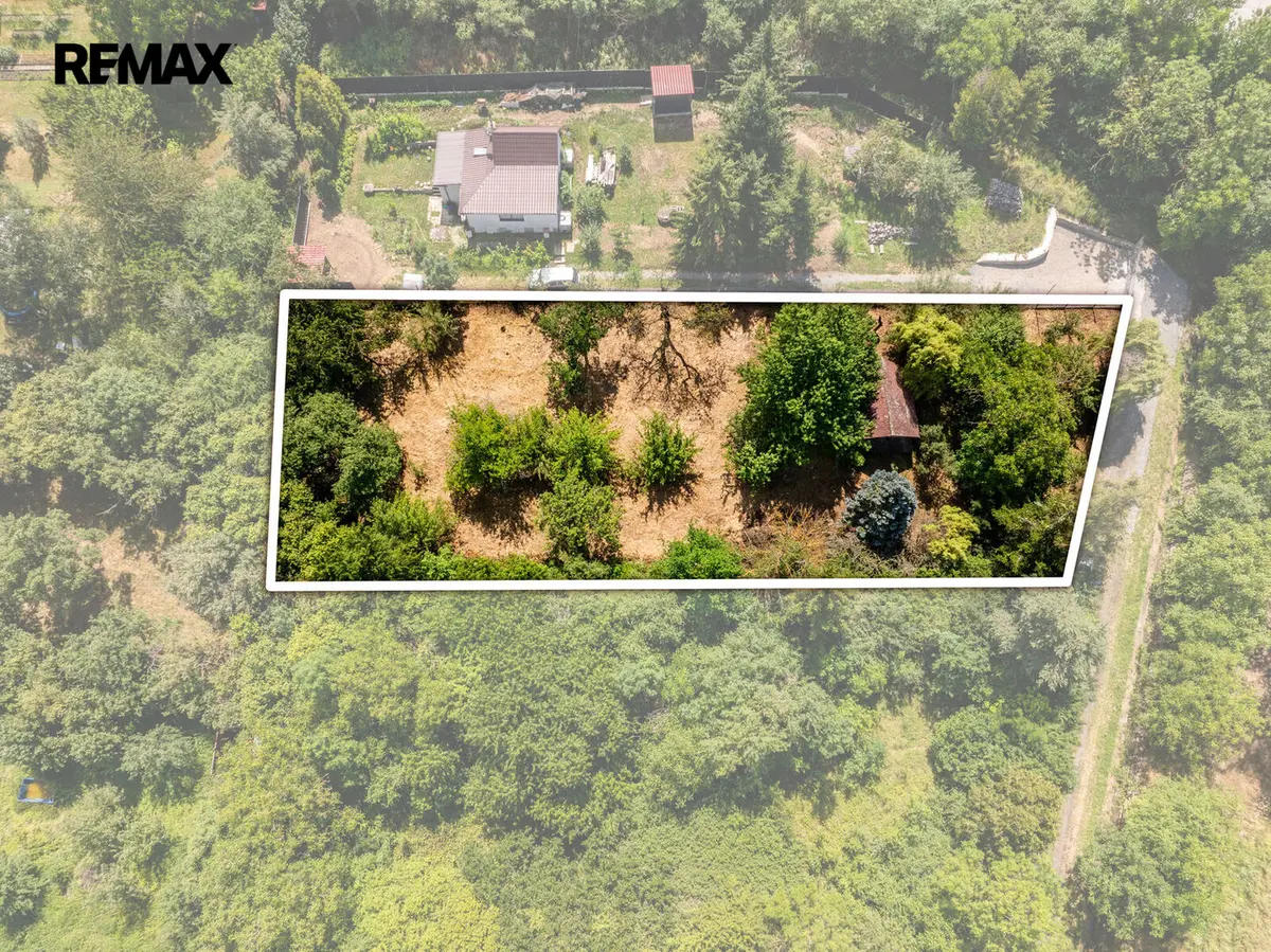 Prodej pozemku 1432 m², Řeporyje