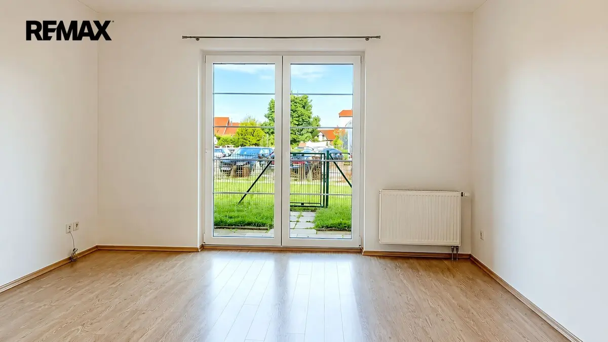 Pronájem bytu 1+kk 41 m², Lesní · Kozinec · Holubice