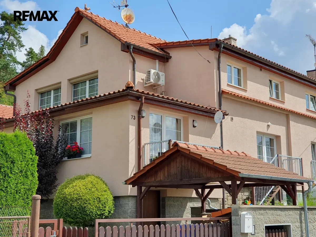 Pronájem bytu 4+1 100 m², Jílové u Prahy