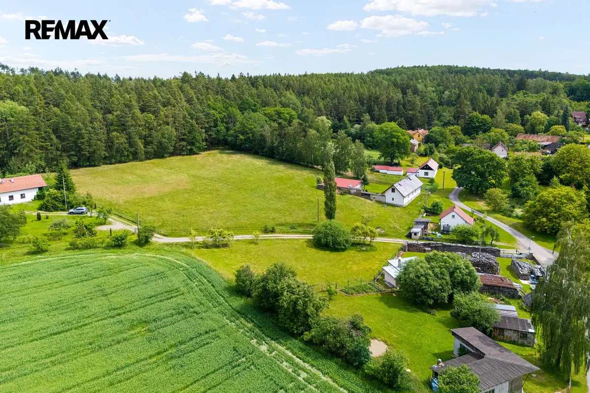 Prodej pozemku 1022 m², Radošovice u Vlašimi · Radošovice