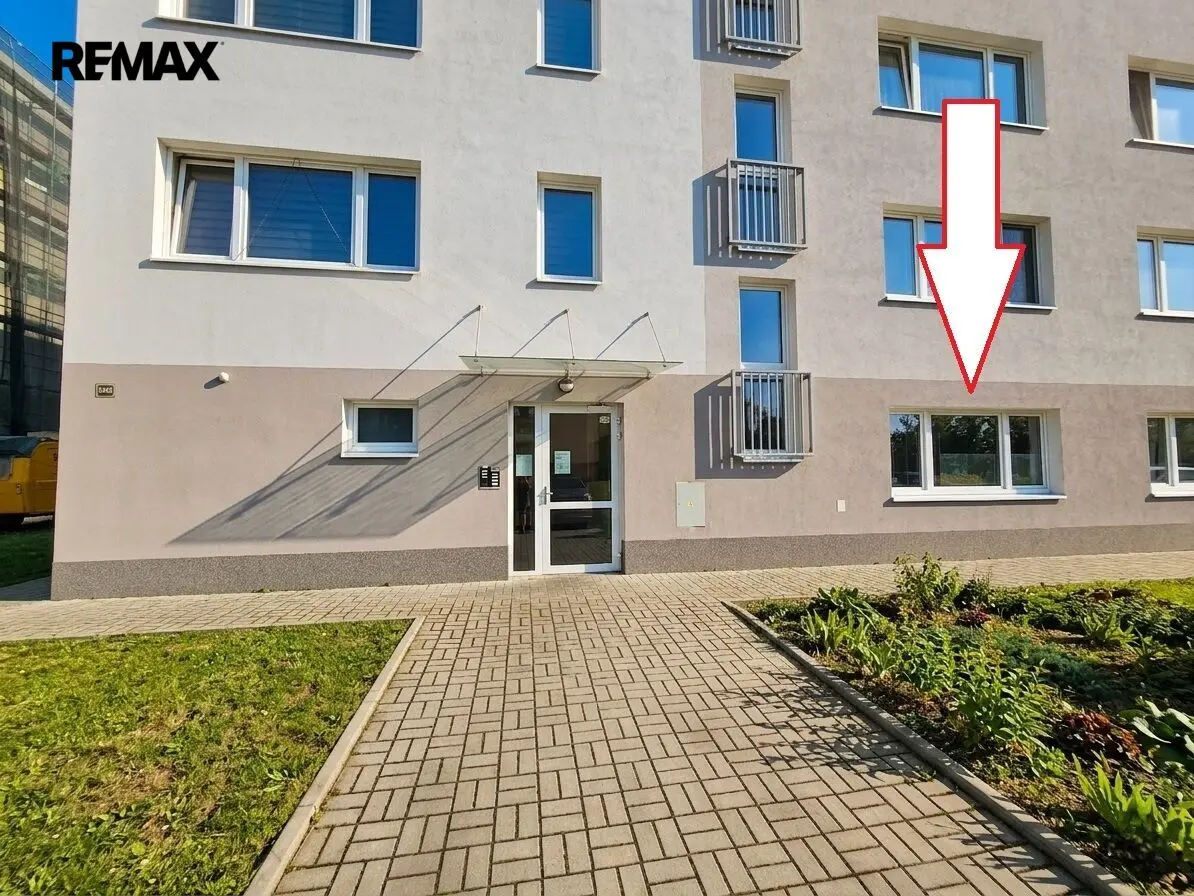 Pronájem bytu 1+kk 41 m², Husova · Žatec