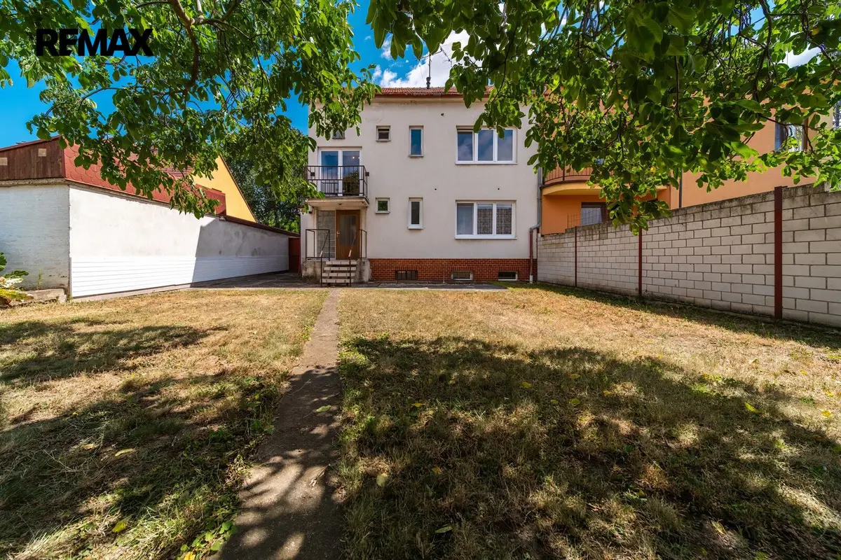 Prodej domu 190 m², Vodní · Hrušovany u Brna