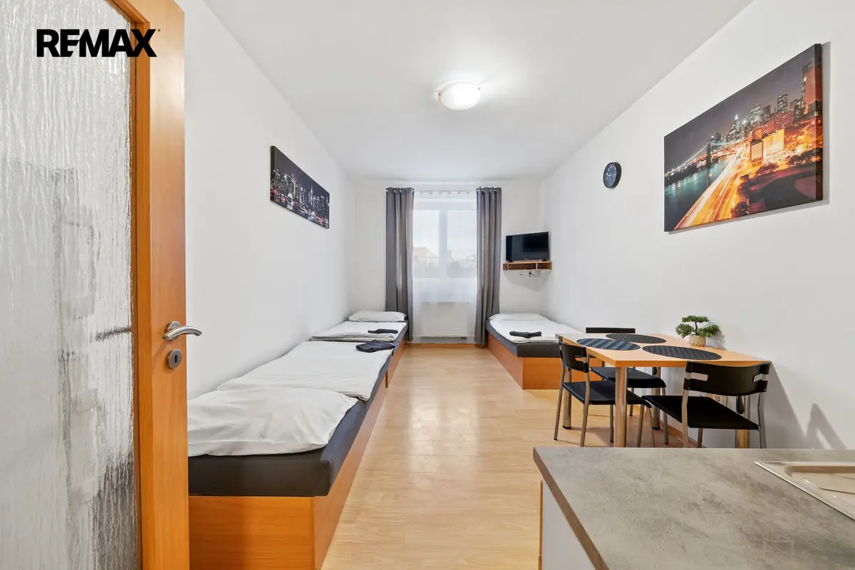 Pronájem bytu 1+kk 26 m², K Dubině · Svítkov · Pardubice