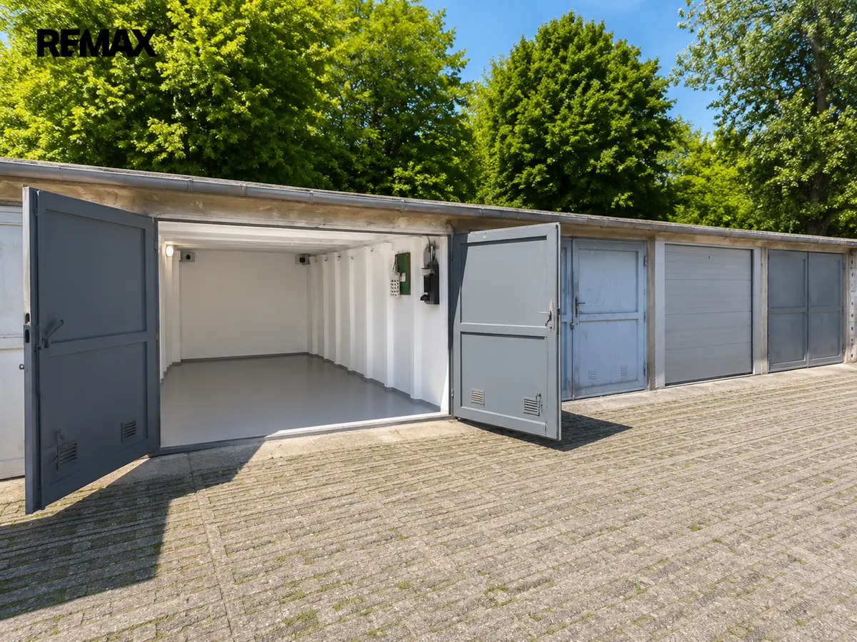 Pronájem garáže 16 m², Laštůvkova · Bystrc · Brno