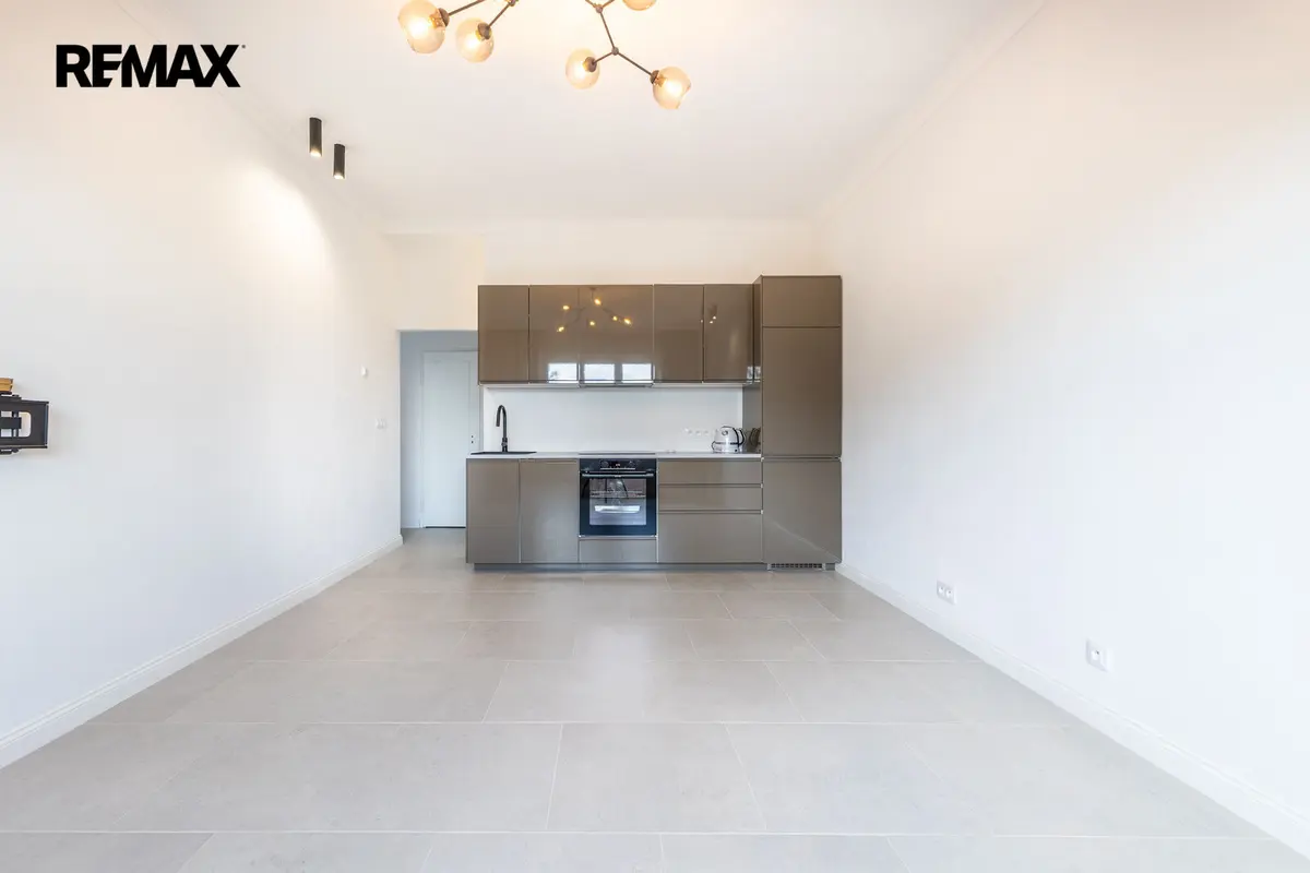 Pronájem bytu 2+kk 42 m², Jičínská · Žižkov
