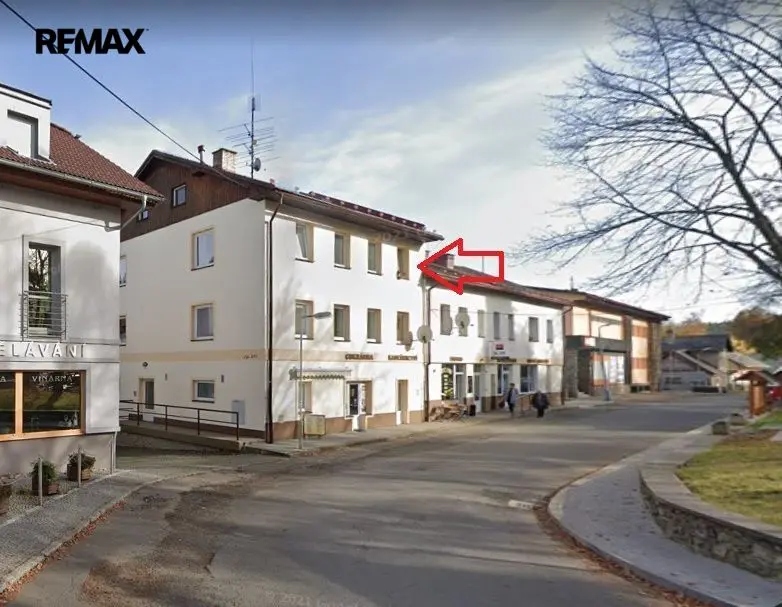 Pronájem bytu 1+kk 36 m², Stachy