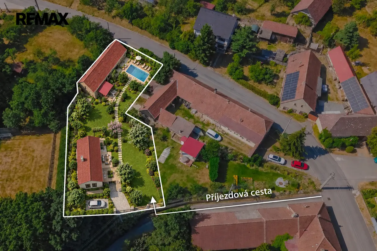Prodej pozemku 1600 m², Benetice · okres Třebíč