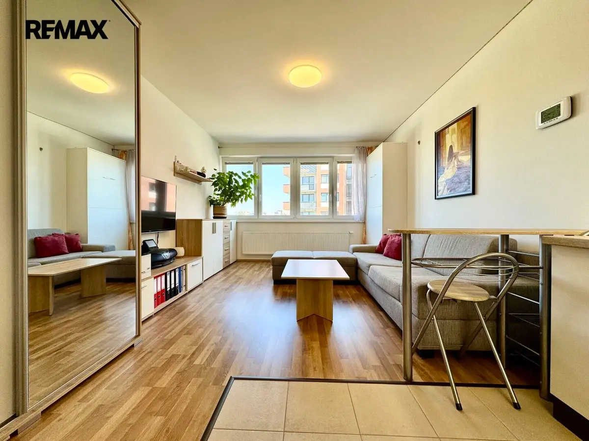 Prodej bytu 1+kk 31 m², Edvarda Beneše · Neředín · Olomouc
