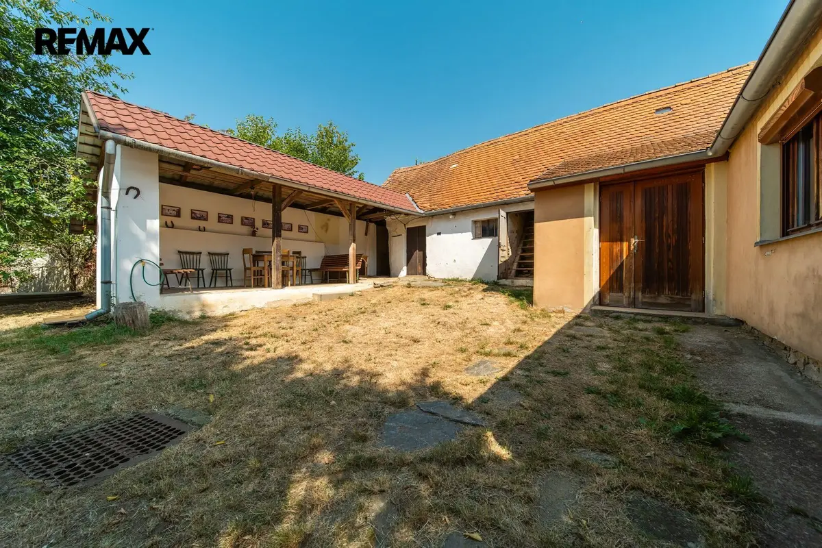 Prodej domu 80 m², Oslnovice · okres Znojmo