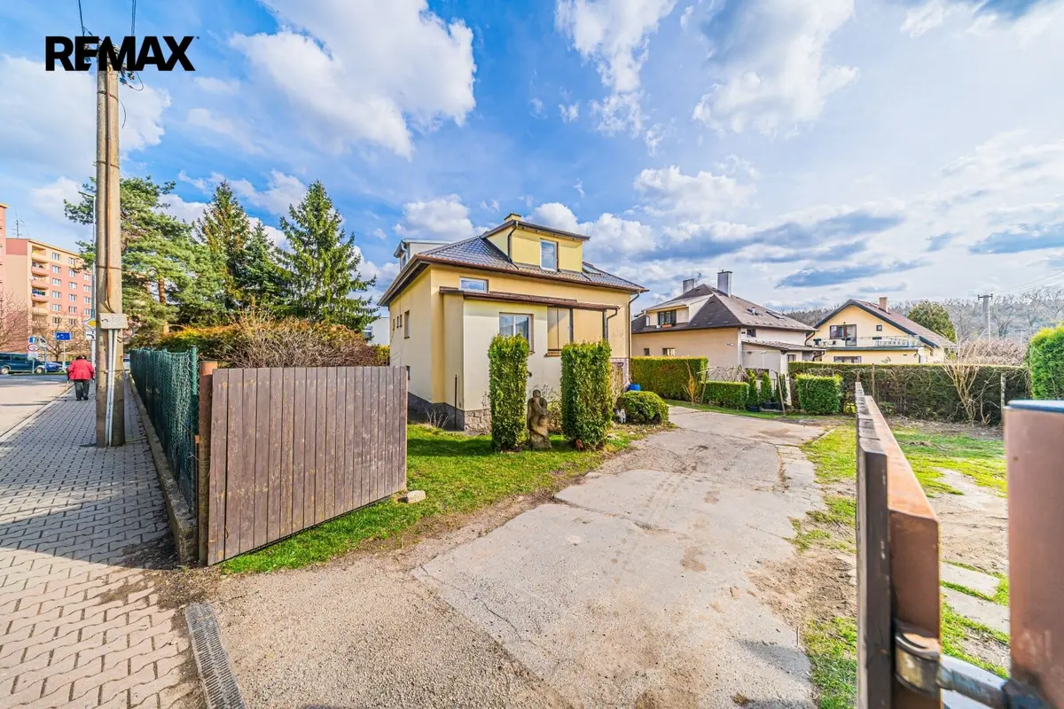 Prodej domu 227 m², Olivova · Říčany u Prahy · Říčany