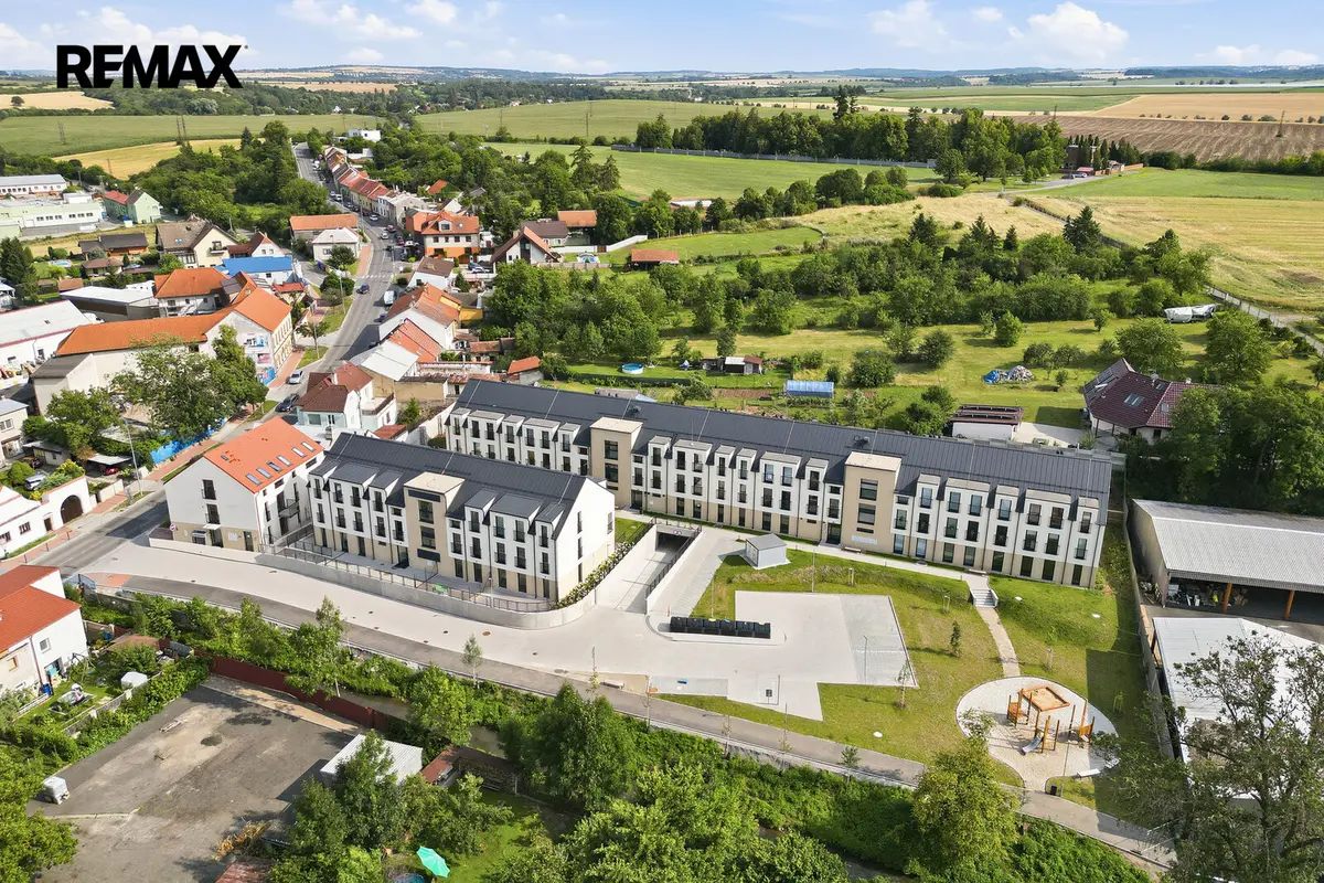 Pronájem bytu 2+kk 44 m², Langova · Český Brod
