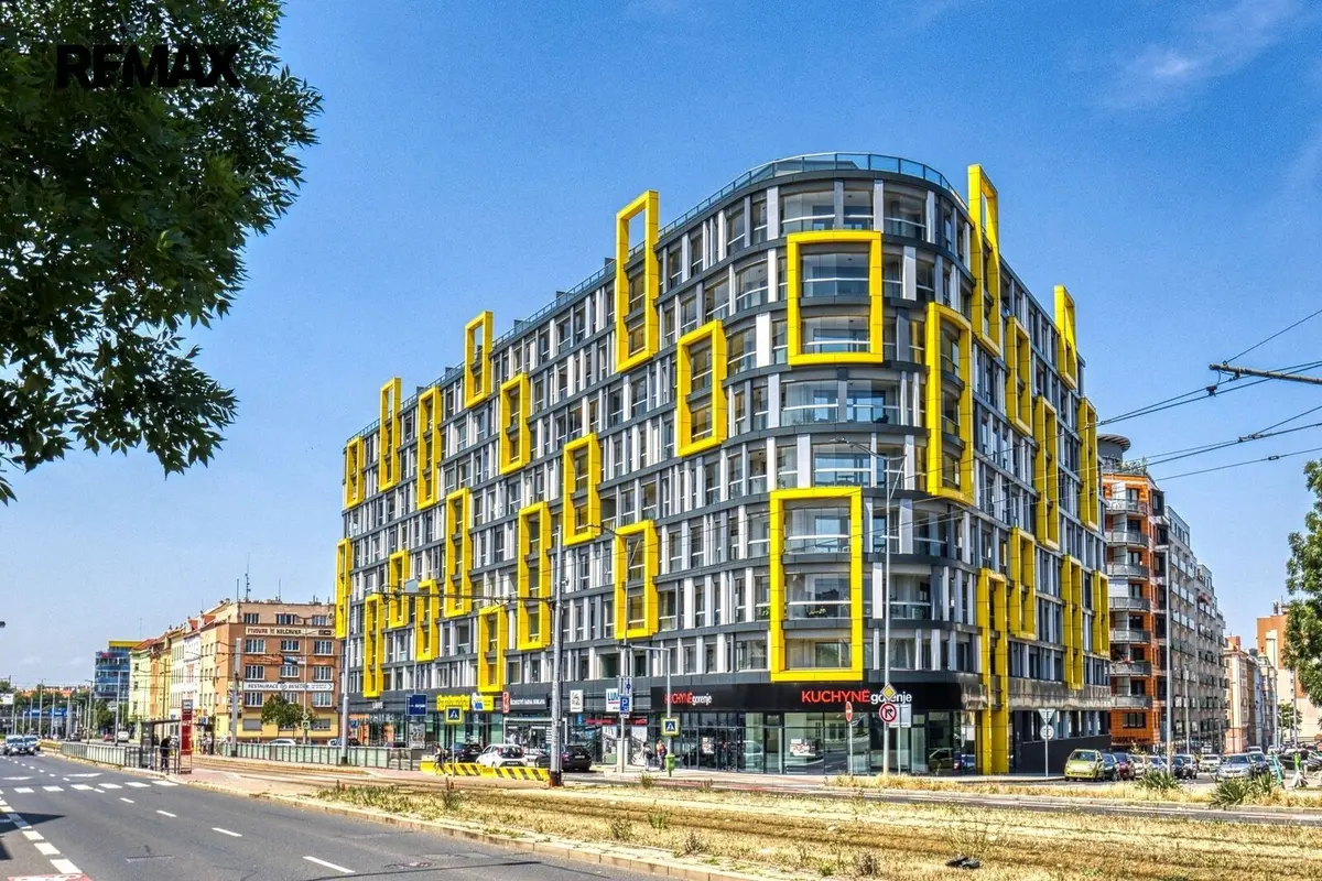 Pronájem bytu 2+kk 56 m², Českomoravská · Libeň