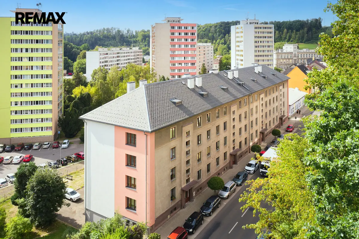 Prodej bytu 2+1 58 m², Komenského · Náchod